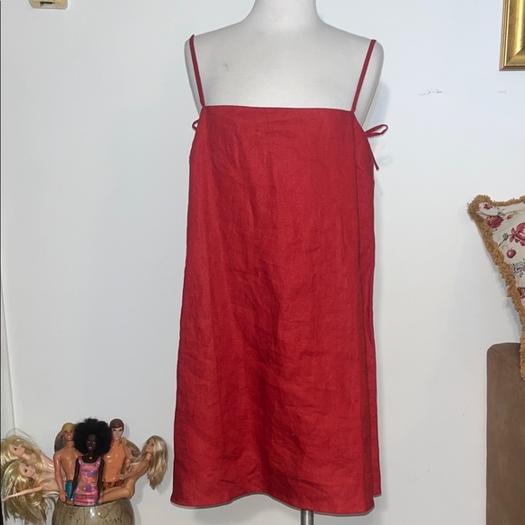 Reformation - Picture 4 of 11